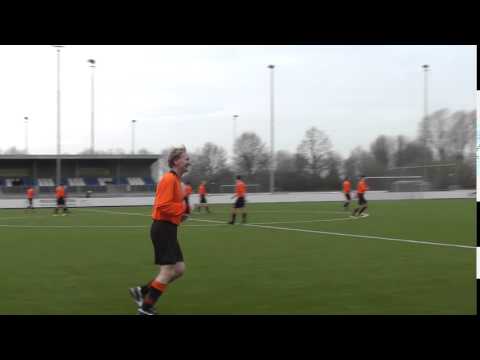 Opjestropdas.nl 19 dec 2015 IJFC 10 - VV De Meern 8 com 2-6 Een juichende Ton