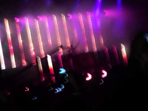 CALVIN HARRIS FT RIHANNA-WE FOUND LOVE-CREAMFIELDS CHILE 2012