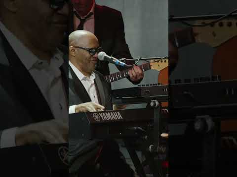 Ellis Hall and the DKC Cast performing (I Can't Get No) Satisfaction