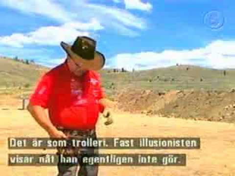 Bob Munden the Fastest Gun Ever - Unbelievable pistol shooting skills