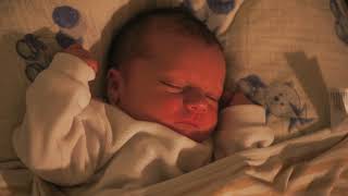 10 hours womb sounds help your baby get to sleep calming white noise for newborns