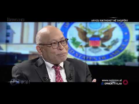 ARVIZU PER 21 JANARIN DHE POLITIKEN SHQIPTARE