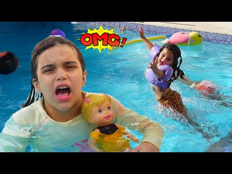 Tipos de Crianças Na Piscina 7 | Clubinho da Marina e Elisa