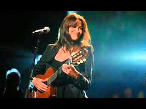 Carla Bruni, "L'amoureuse" With Lyrics and Translation