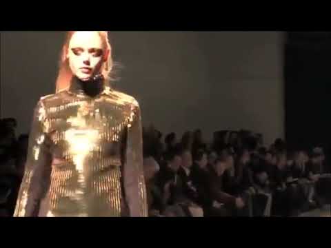 Gareth Pugh autumn winter 2011-12 fashion show