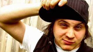 Sunday Night Scene - HollyWood Dream