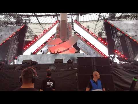 David Guetta - Intro @WorldClubDome 2019