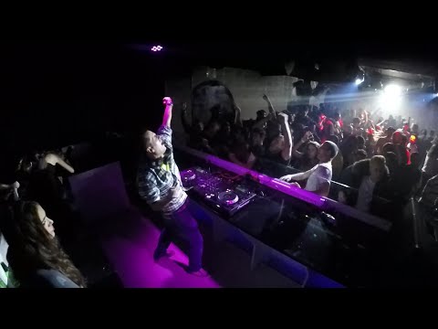 Vanger feat. Xinoh - Impacto - LIVE @ Revolver Club (Alicante - Spain) BASS MUSIC