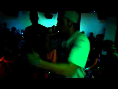 FreeStyle Elekipo - Batalla de Gallos Marché