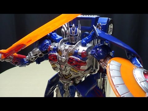 Takara Age of Extinction Leader ARMOR KNIGHT OPTIMUS PRIME: EmGo's Transformers Reviews N' Stuff