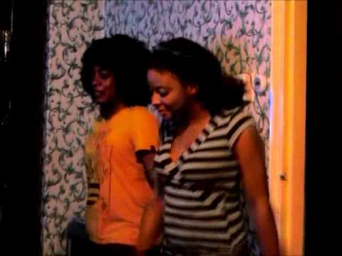 Tarcis Mbenza sous le palmier