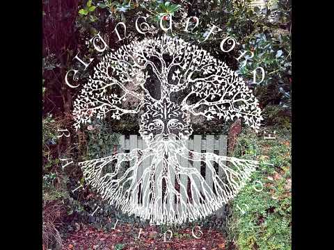 03 Arnavutlar Eker Bakla (Rattling Hope, 2022)