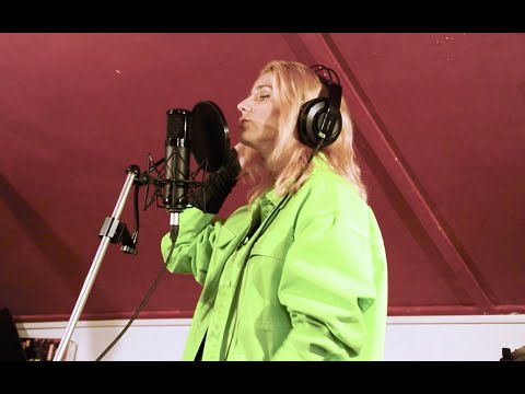 Najlepša Sem Ko Rečem Ja - Lea Sirk (2021 LIVE verzija)