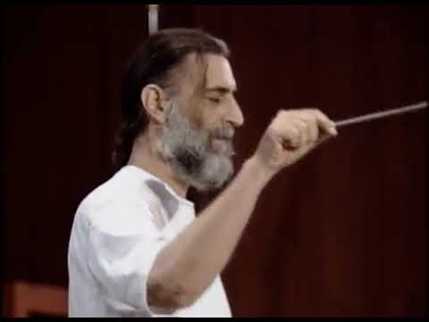 Frank Zappa conducts Varese's "Ionisation" (Live 1993)
