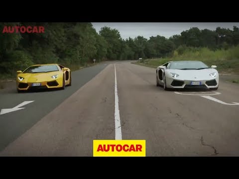 Lamborghini Aventador Roadster vs Aventador coupe - full length challenge video