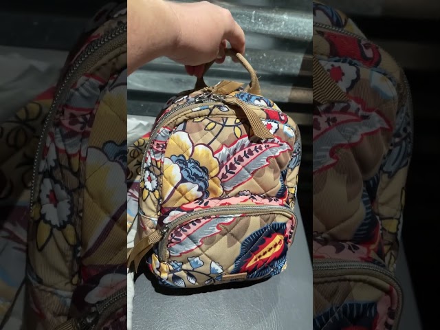 Vídeo relacionado con Vera Bradley Mini bolsa de mano original de peso pluma, Moonless Night, Talla única