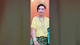 Download lagu Tulolonna Sulawesi - Dara Mangkasarak mp3 Download lagu Tulolonna Sulawesi - Dara Mangkasarak mp3