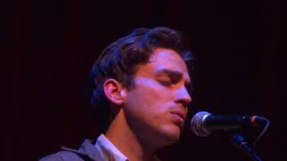 Andrew Combs Amsterdam 2018 04 05 Silk Flowers
