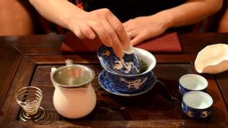 Gaiwan- Classical Chinese tea ware with Zhuping-Seven Cups Tea