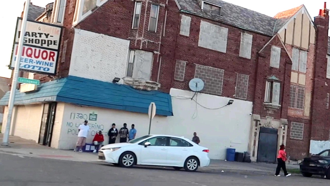 EXPLORING THE WEST SIDE HOODS OF DETROIT