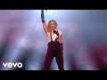 Madonna - Living For Love (Live at The BRIT.