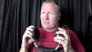 Video thumbnail for Comparing the Shure SRH750DJ and SRH550DJ Headphones Review Video by discjockeynews