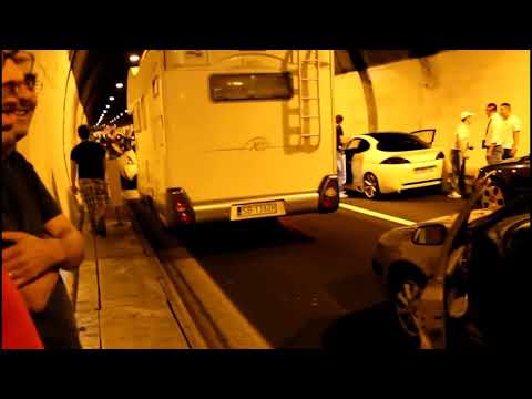 Gaby Ponte - excuse me DeLuXe (Traffico party in Galleria)