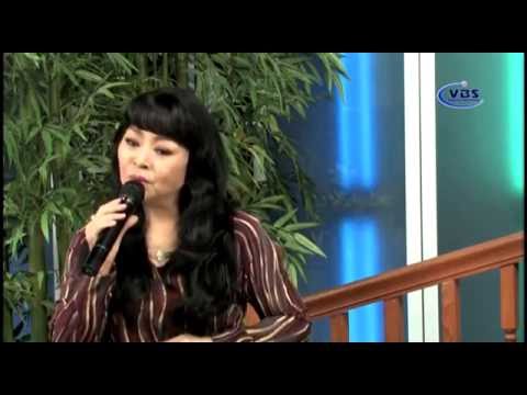 Thể hiện bởi Hương Lan