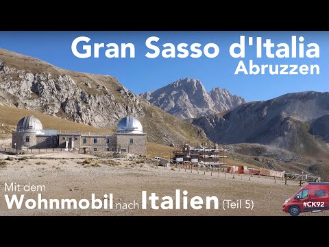 Campo Imperatore und der Gipfel des Corno Grande - Gran Sasso d'Italia.