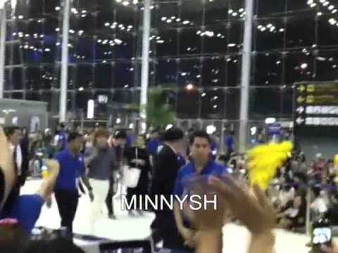 121004 FTISLAND Hongki back to Korea @ SVNB Airport