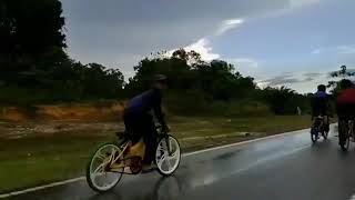 Download lagu Lajak terengganu..... mp3