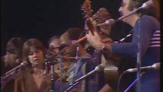 Friends of Phil Ochs - What's That I Hear? (Live at the Phil Ochs Memorial Concert, 1976)