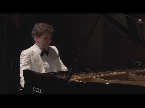 Szymon Nehring: Schubert Fantasie in C major "der Wanderer"