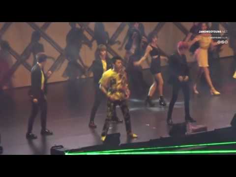 [FANCAM] JYPnation in JAPAN Opening stage 'HONEY' - WOOYOUNG Focus