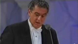 The Three Tenors - Medley - Maria, Tonight, O&#39; Paese D&#39; O&#39; Sole (Munich 1996)