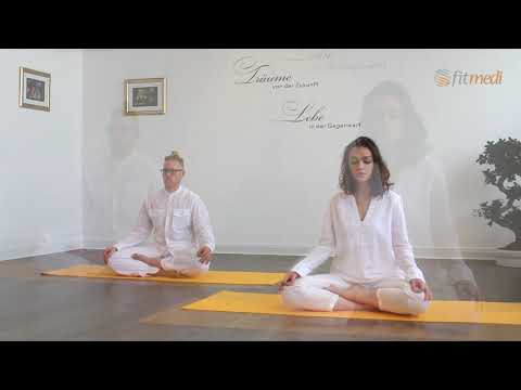 ZENbo® Meditation auf der Matte - halber Lotussitz