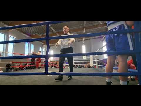 Julian Liedke  75kg,  SV04 Groß Laasch vs. Brayan Bryks 75kg Boxclub Redtel