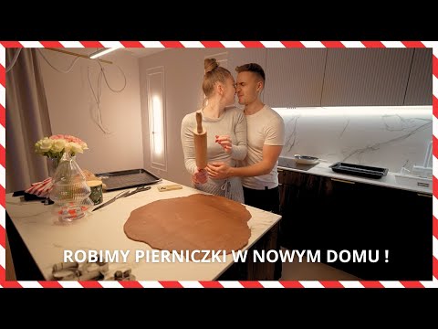 VLOGMAS 15: WE'RE MAKING GINGERBREADS IN OUR NEW HOUSE 🎄!