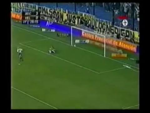 Gol de Alvaro Gonzalez a Velez (Boca 4-Velez 0 11-11-2007)