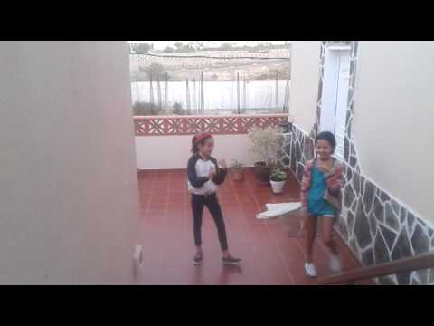 Mi cumple (mis amigas bailando)