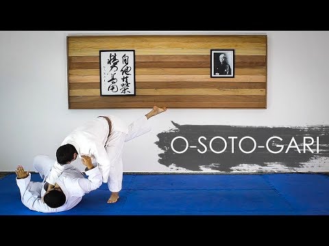 Como realizar o O-soto-gari