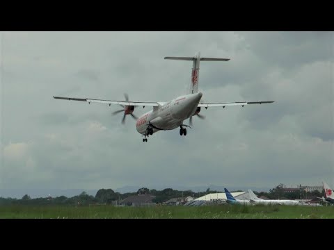 Wings Air ATR-72-500 [PK-WFL] landing & takeoff at Yogyakarta Adisucipto Airport