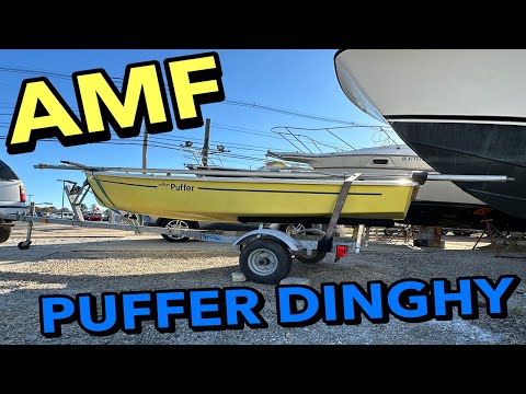 Exploring the 12' AMF Alcort Puffer: Daggerboard Dinghy Unveiled!