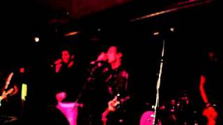 Runner Runner - LIfe After You.MPG