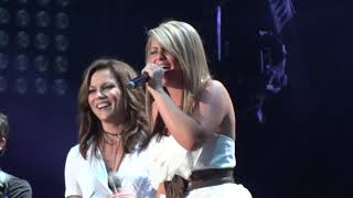 Lauren Alaina Duets with Martina McBride on Anyway at CMA Festival 2011