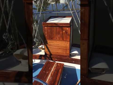 Cockpit - 1976 CAPE DORY 30 KETCH