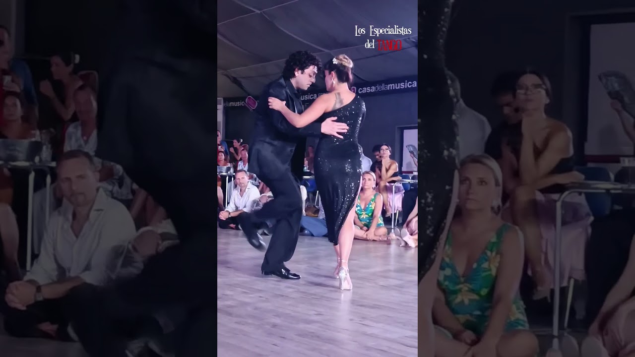 Video thumbnail for Sabrina Masso y Federico Naveira @ Napul'è Tango Festival 2024_3/5