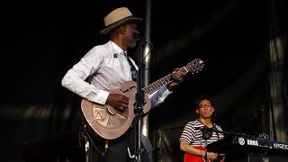 Keb&#39; Mo&#39; - She Just Wants To Dance - 5/20/18 Chesapeake Bay Blues Festival - Annapolis, MD
