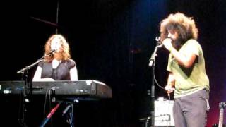 Regina Spektor - Dance Anthem Of The 80s - Live Paris Bataclan 01-07-09