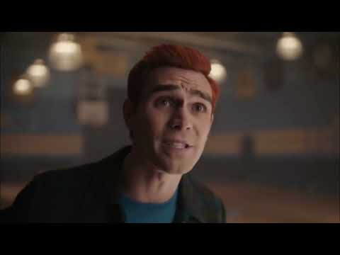 Riverdale 7x01 Archie and Jughead peep talk Archie think his friend is crazy.